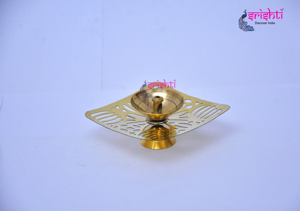 ISKBU-Brass Agal Diya-M13 (ISMM0050)