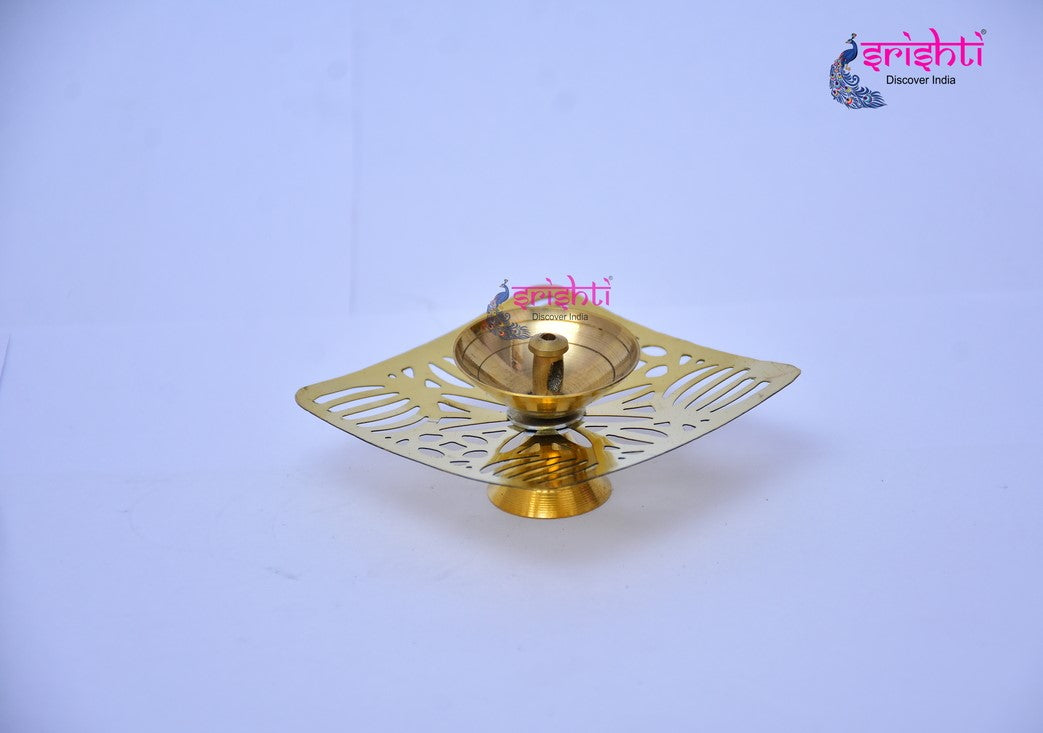 ISKBU-Brass Agal Diya-M13 (ISMM0050)