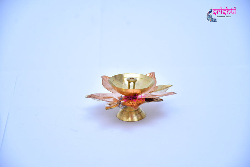 ISKBU-Brass Lotus Agal Diya-M05 (ISMM0039)
