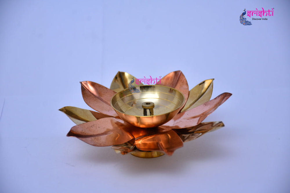 ISKBU-Brass Lotus Agal Diya-M07 (ISMM0041)